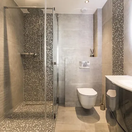 Quai Saint Pierre - One Of A Kind Premium 2 Bedroom Facing Old Harbour * Cannes